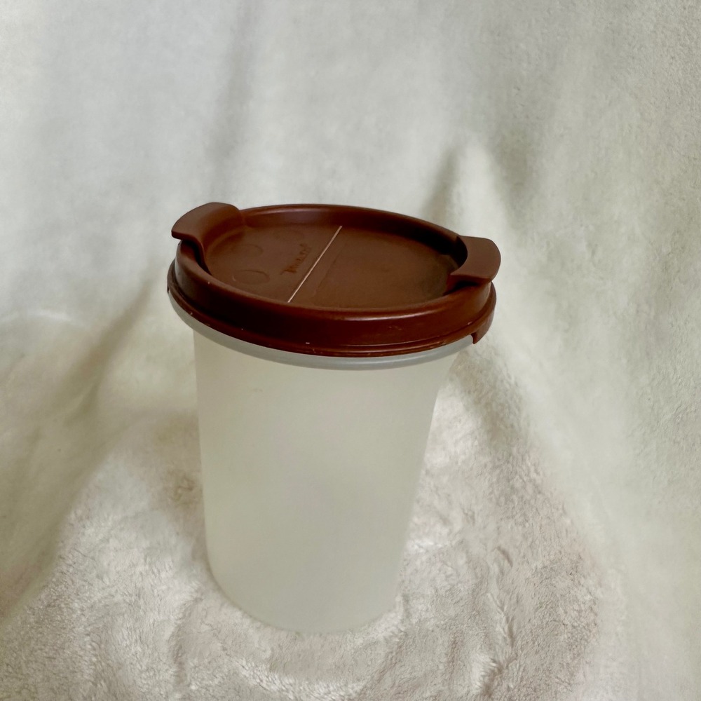 Vintage Tupperware‎ Modular Mates Round 1606 Brown Flip Lid 15oz USA